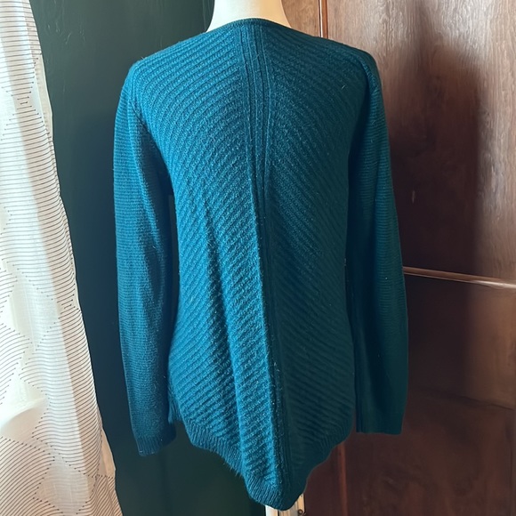 APT 9 BLUE SWEATER L - Picture 2 of 3